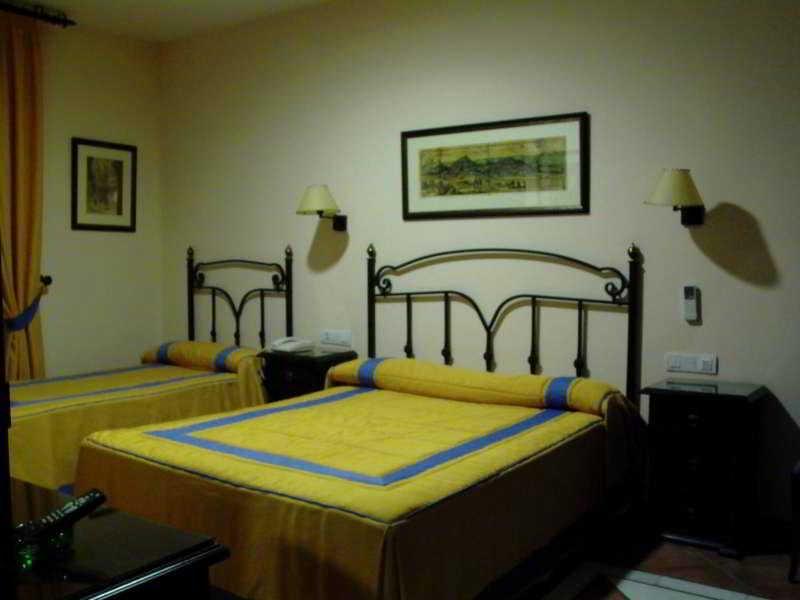 Hotel Calderon Cenes De La Vega Kamer foto