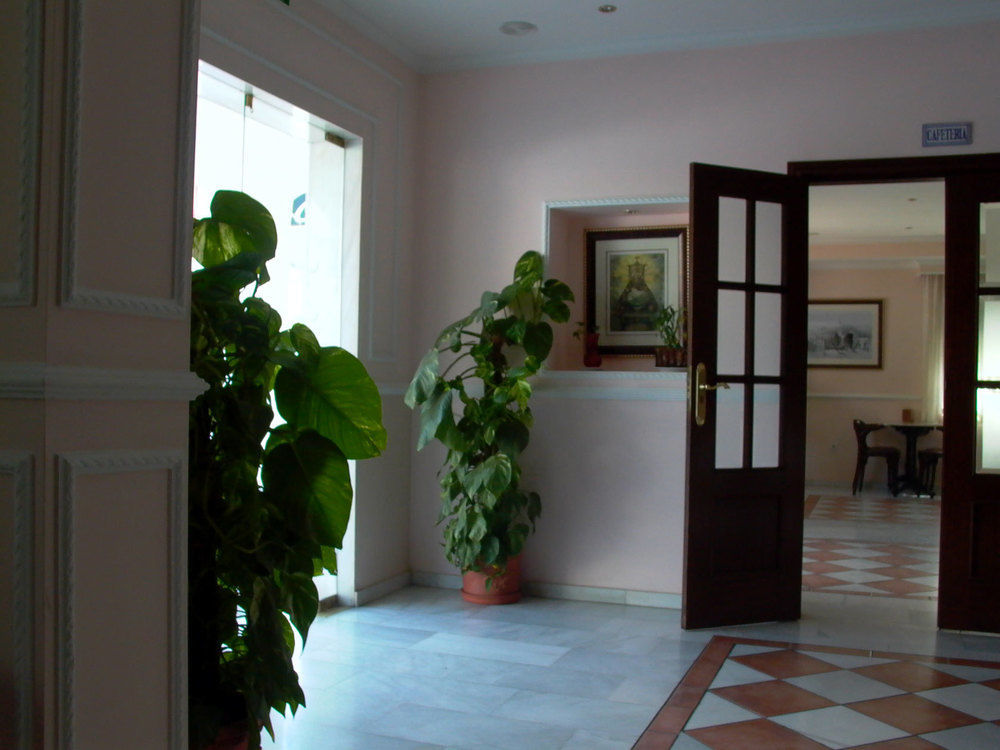 Hotel Calderon Cenes De La Vega Buitenkant foto